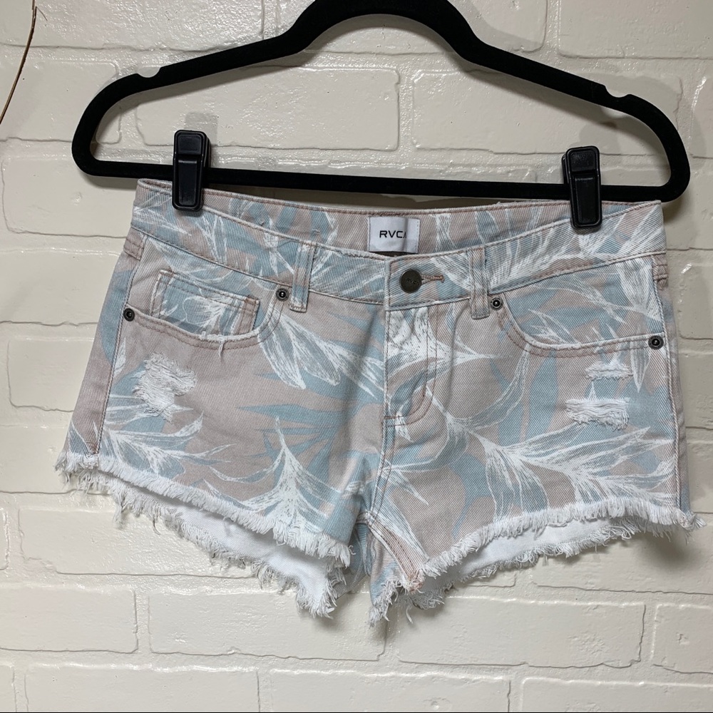 RVCA Denim Low Rise Relaxed Shorts